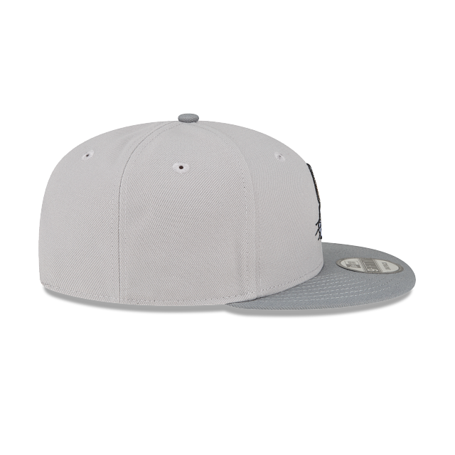Looney Tunes Bugs Bunny 9FIFTY Snapback Hat
