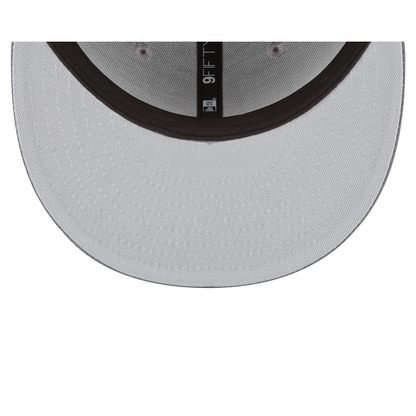 Looney Tunes Bugs Bunny 9FIFTY Snapback Hat