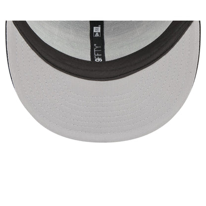 Looney Tunes Taz Bones 9FIFTY Trucker