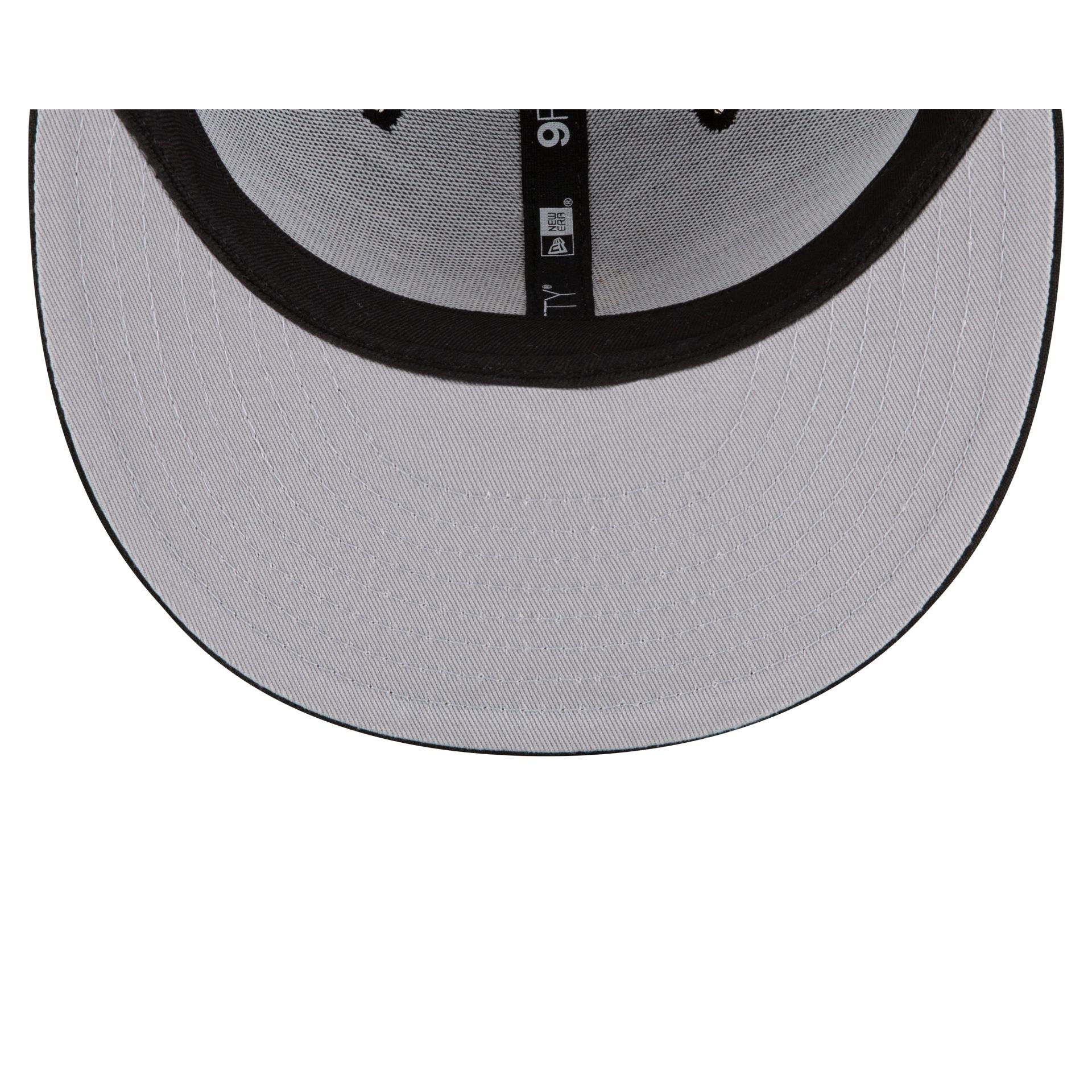 Looney Tunes Tweety Bird 9FIFTY Snapback Trucker Hat