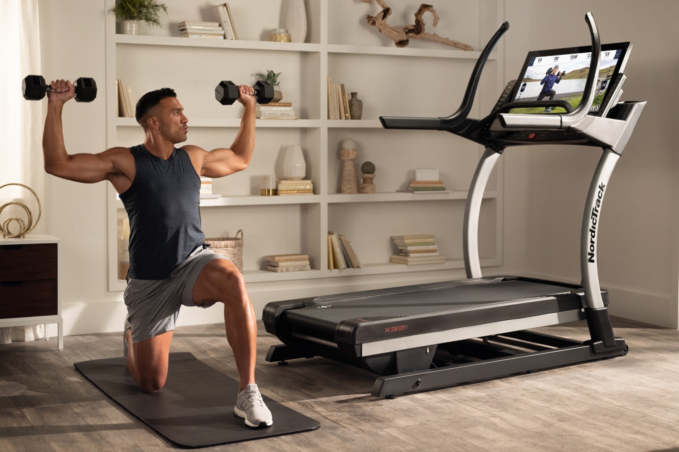 NordicTrack X32i Incline Trainer Treadmill